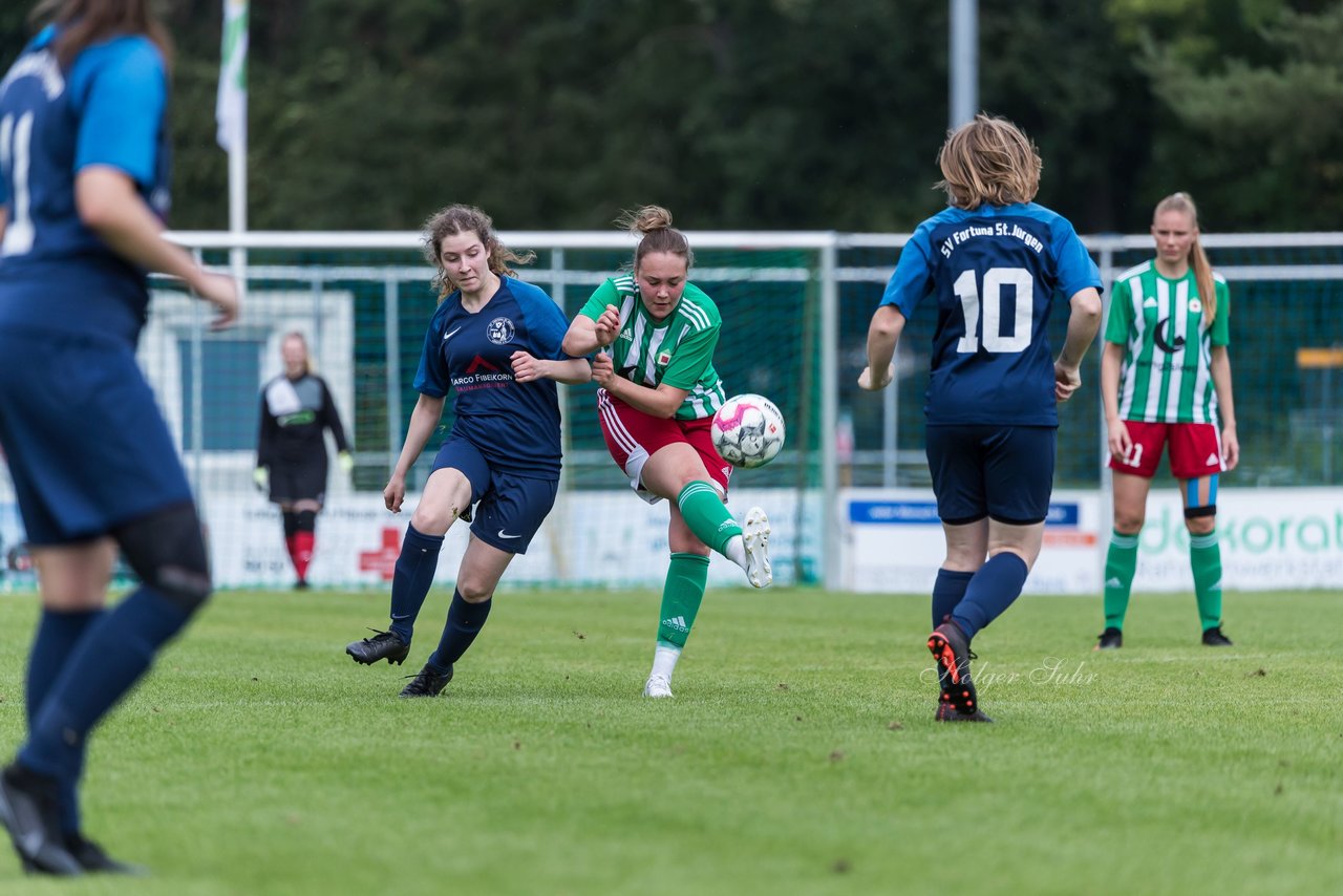 Bild 209 - F SV Boostedt - SV Fortuna St. Juergen : Ergebnis: 2:1